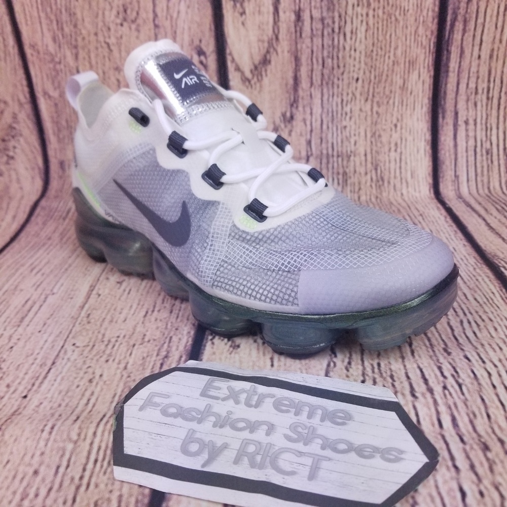 Nike Air Vapormax 2019 Premium Mens Running Shoes - Picture 4 of 8
